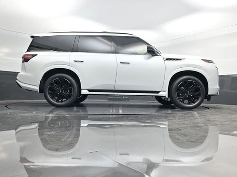 New 2026 INFINITI QX80 4WD image 59