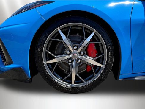 Used 2023 Chevrolet Corvette Stingray Premium Cpe w/ Z51 Performance Package RWD image 31