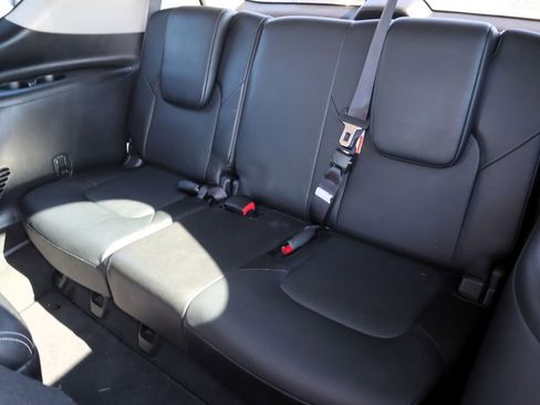 Used 2018 Nissan Armada Platinum w/ Captain Seat Package image 9