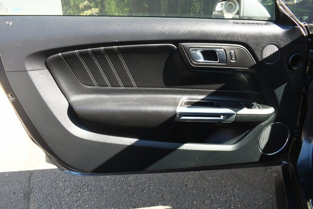 Used 2015 Ford Mustang GT Premium w/ GT Performance Package RWD image 13