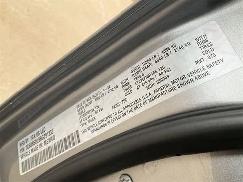 Used 2024 RAM 2500 Big Horn image 28