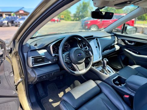 Used 2022 Subaru Outback Limited AWD/4WD image 13