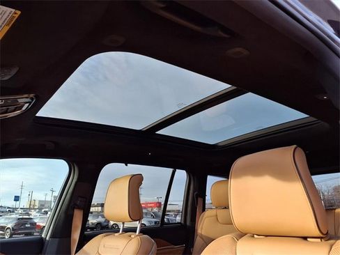 Used 2023 Jeep Grand Cherokee Summit image 83