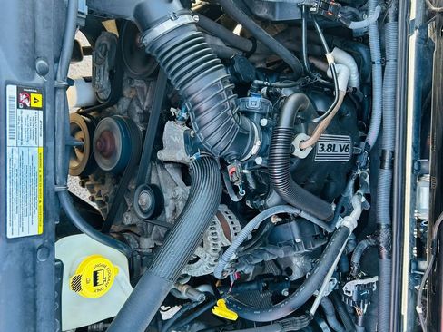 Used 2011 Jeep Wrangler Sport image 21