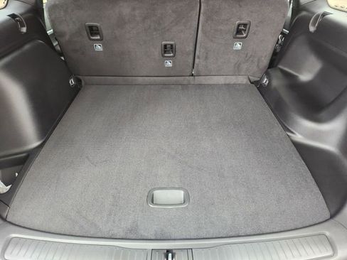 New 2026 Jeep Grand Cherokee Altitude image 23