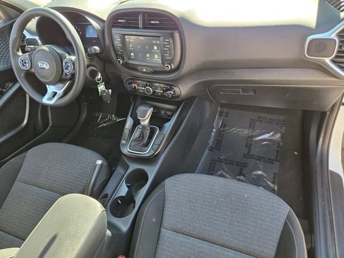 Used 2021 Kia Soul S FWD image 22