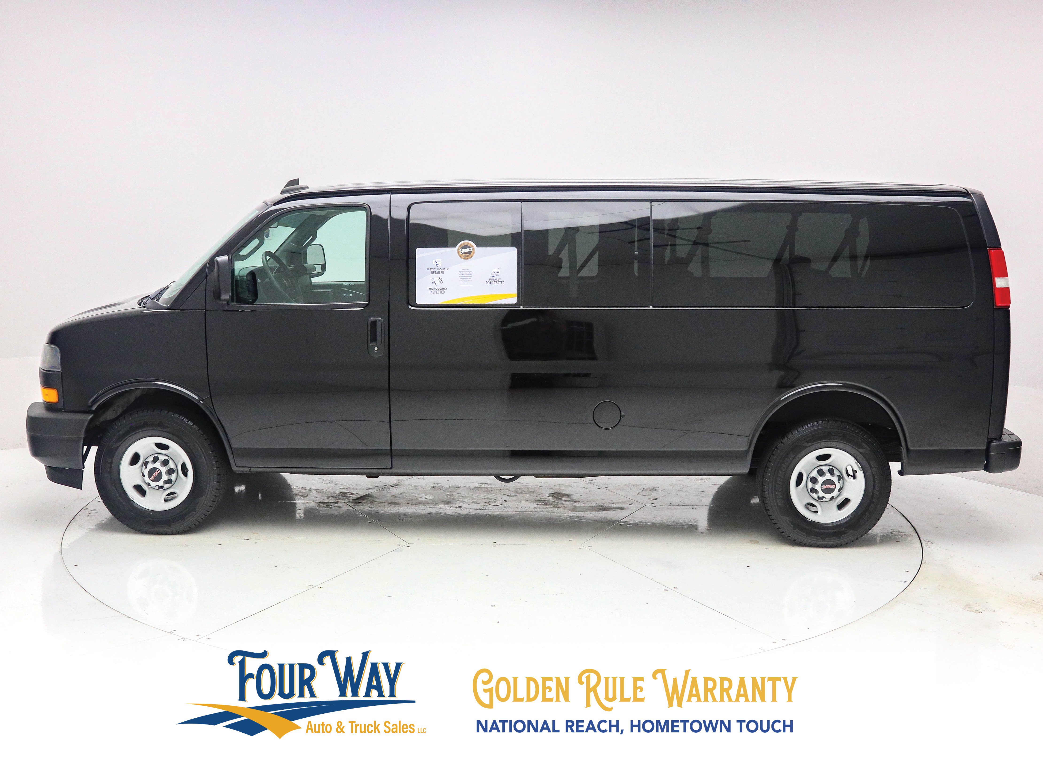 Used 2019 GMC Savana 3500 LS RWD image 7