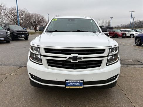 Used 2020 Chevrolet Suburban Premier image 9