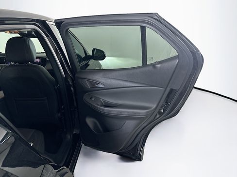 Used 2025 Buick Encore GX Preferred FWD image 31
