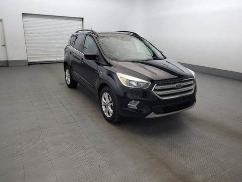 Used 2018 Ford Escape SE w/ SE Sync 3 Package AWD/4WD image 13