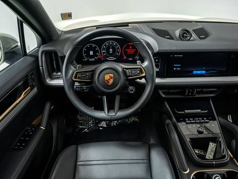 Certified 2026 Porsche Cayenne Coupe AWD/4WD image 15