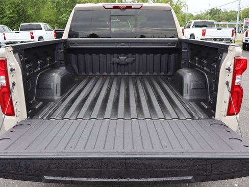 New 2026 Chevrolet Silverado 1500 High Country w/ Technology Package AWD/4WD image 30