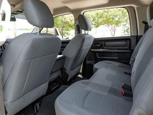 Used 2017 RAM 3500 Tradesman w/ Chrome Appearance Group image 36