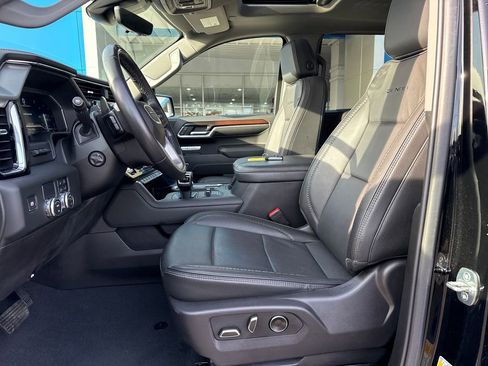 Used 2024 GMC Sierra 1500 Denali image 11