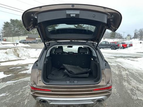Used 2022 Lincoln Corsair Reserve w/ Sport Package image 13