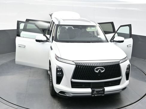 Used 2025 INFINITI QX80 Sensory image 34