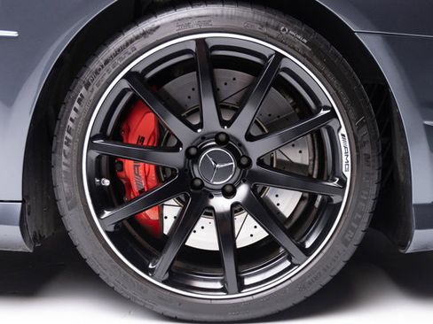 Used 2015 Mercedes-Benz SL 63 AMG w/ Driver Assistance Package image 54