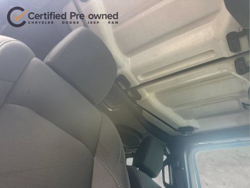 Used 2023 Jeep Wrangler Unlimited AWD/4WD image 18