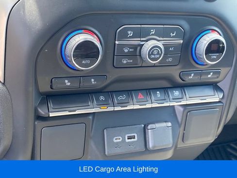 Used 2021 Chevrolet Silverado 1500 LT AWD/4WD image 13