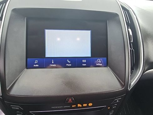 Used 2019 Ford Edge Titanium AWD/4WD image 14