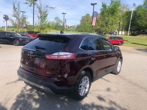Used 2022 Ford Edge SEL w/ Convenience Package image 5
