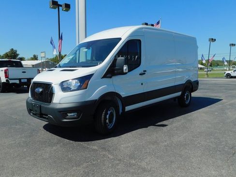 New 2025 Ford Transit 250 148 Medium Roof w/ Load Area Protection Package image 4