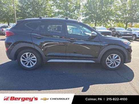 Used 2017 Hyundai Tucson SE Plus image 3