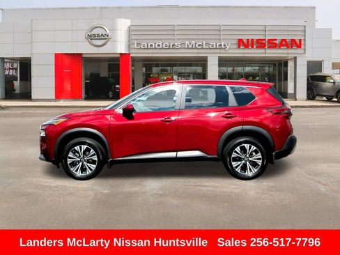 Used 2023 Nissan Rogue SV image 8