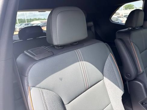 New 2026 GMC Acadia AT4 w/ Super Cruise Package AWD/4WD image 45