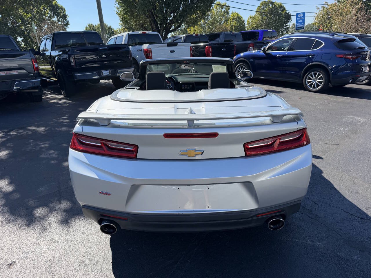 Used 2017 Chevrolet Camaro SS RWD image 8