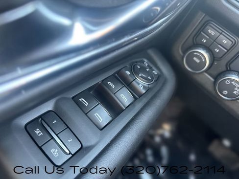 Certified 2023 Chevrolet Suburban Premier image 16