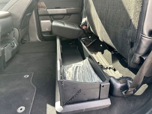 Used 2024 Ford F350 Lariat w/ Camper Package image 23