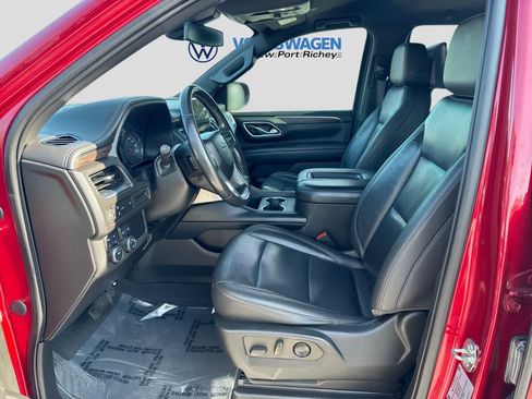 Used 2021 Chevrolet Tahoe Z71 w/ Rear Media and Nav Package AWD/4WD image 23