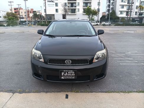 Used 2007 Scion tC image 2