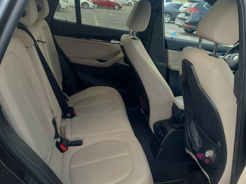 Used 2020 BMW X1 xDrive28i w/ Convenience Package AWD/4WD image 13