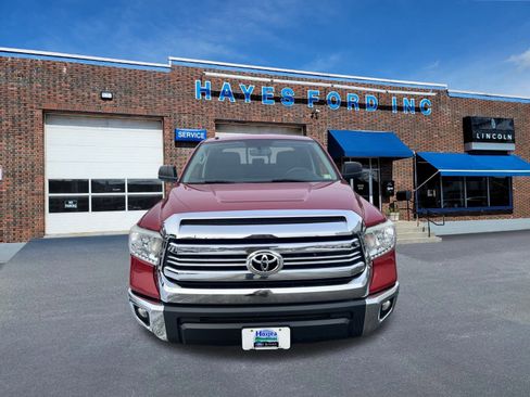 Used 2016 Toyota Tundra SR5 image 3