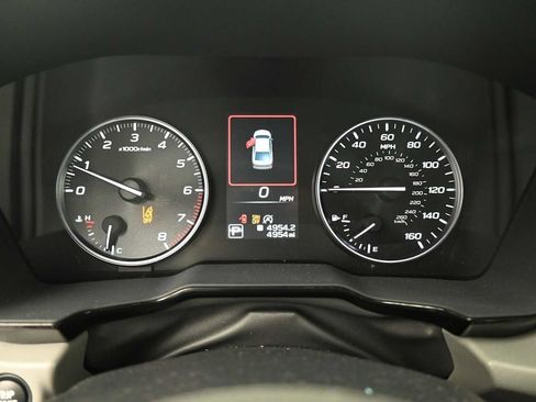 Used 2025 Subaru Legacy Premium AWD/4WD image 7