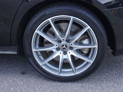 Used 2022 Mercedes-Benz E 450 4MATIC Sedan image 37