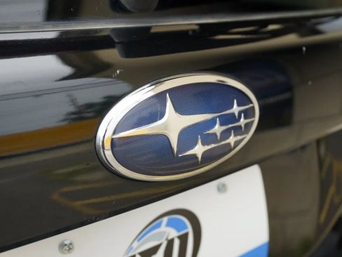 Used 2016 Subaru Forester 2.5i Limited AWD/4WD image 13