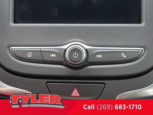 Used 2021 Chevrolet Equinox LT FWD image 31