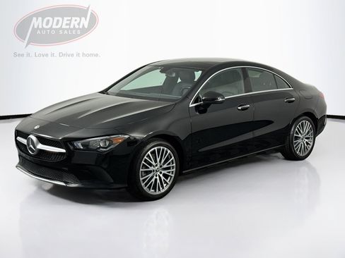 Used 2021 Mercedes-Benz CLA 250 4MATIC image 1