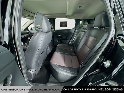 New 2025 Nissan Kicks SR w/ SR Premium Package image 25