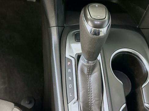 Used 2020 Chevrolet Equinox LT image 25