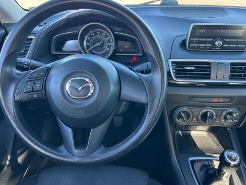 Used 2014 MAZDA MAZDA3 i SV image 11