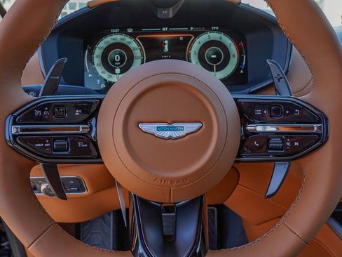 New 2026 Aston Martin DBX 707 image 19