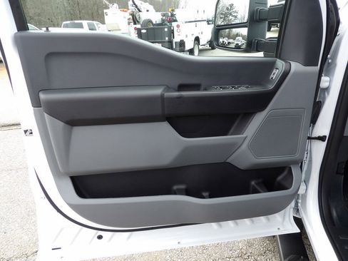 Used 2024 Ford F550 image 26