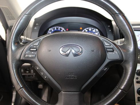 Used 2015 INFINITI Q60 AWD Coupe w/ Premium Package image 30