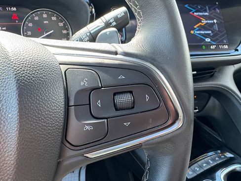 Used 2023 Buick Envision Avenir AWD/4WD image 30