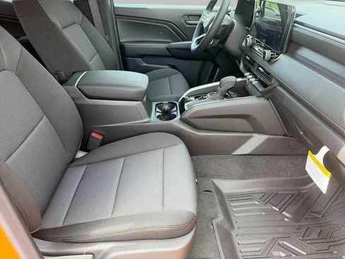 New 2026 Chevrolet Colorado W/T w/ WT Custom Package AWD/4WD image 10