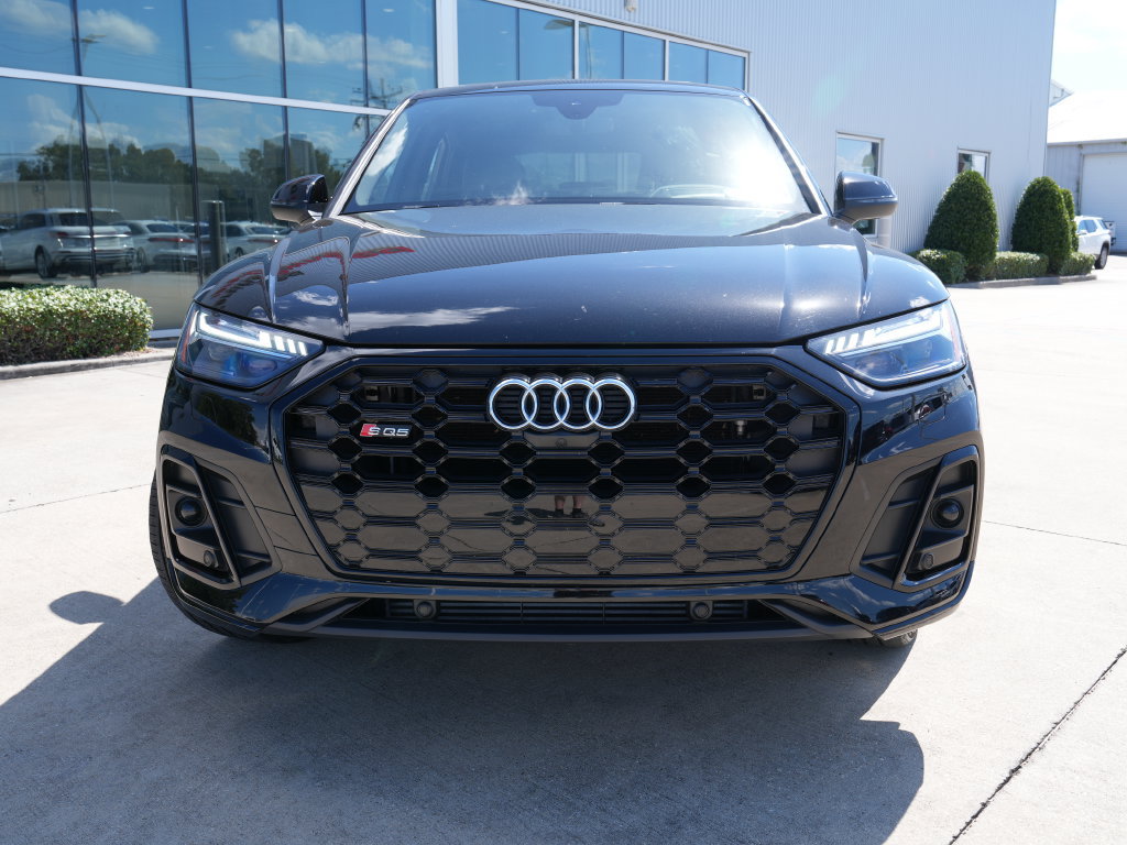 Used 2023 Audi SQ5 Prestige AWD/4WD image 8